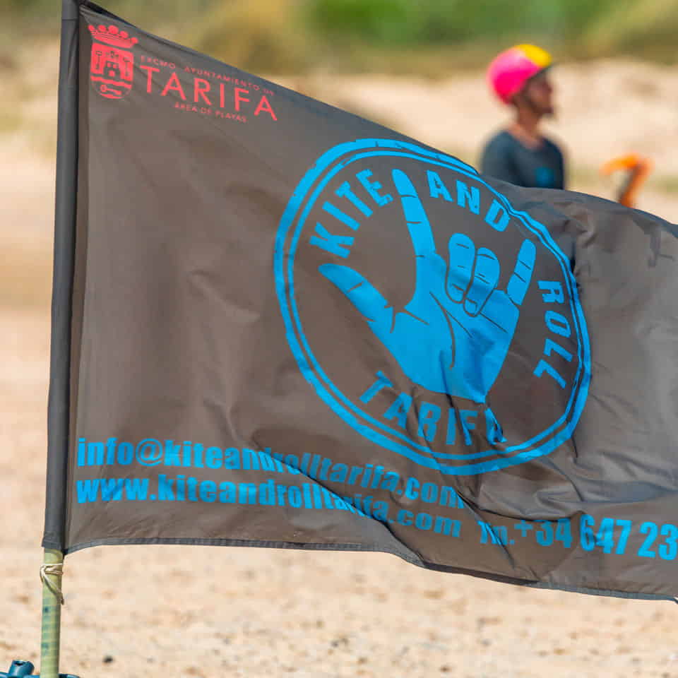 bandera escuela kitesurf tarifa m