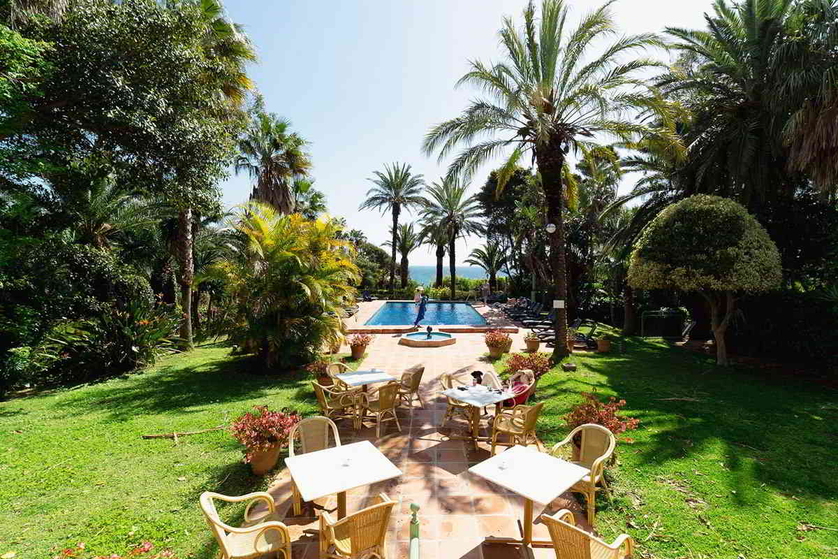 hotel restaurante hurricane tarifa