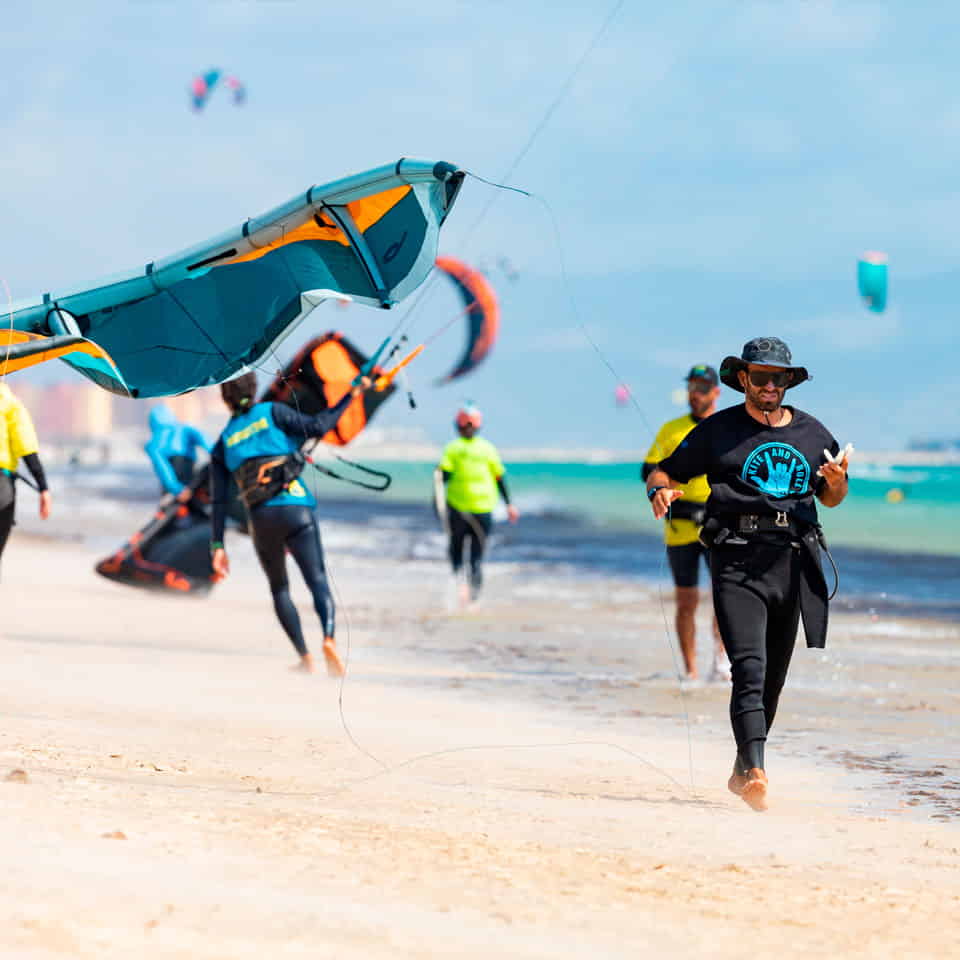 kiters instructores playa lances